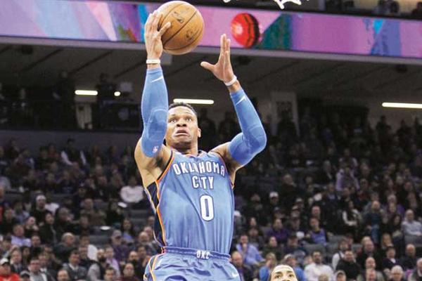 Westbrook, Thunder sink Kings at buzzer
