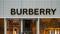 Lüks giyim markası Burberry 1700 kişiyi işten çıkaracak