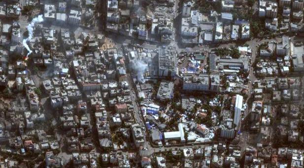 Uydu görüntüleri Gazzedeki hastanelerin etrafındaki hasarı gösteriyor