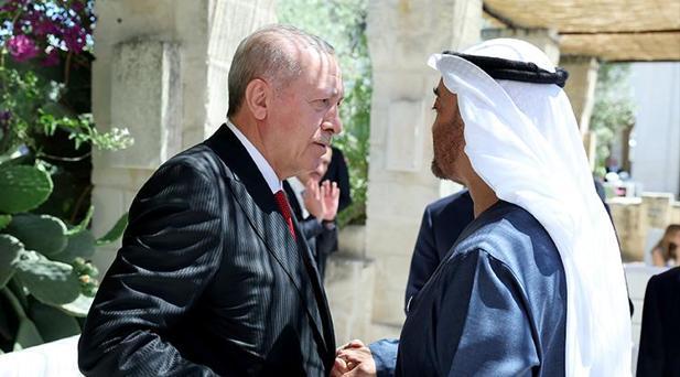 Cumhurbaşkanı Erdoğan Birleşik Arap Emirlikleri Devlet Başkanı Muhammed Bin Zayed Al Nahyan ile görüştü