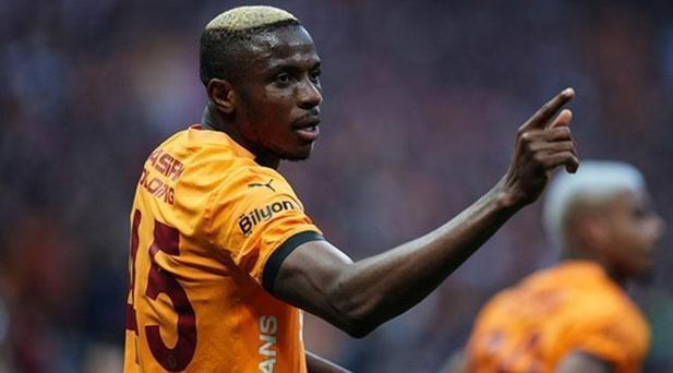 MANU, OSIMHEN İÇİN YENİDEN DEVREDE