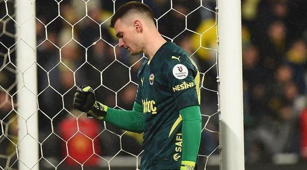 AUGEN AUF LIVAKOVIC BEIM UĞURCAN-ÇAKIR-TRANSFER