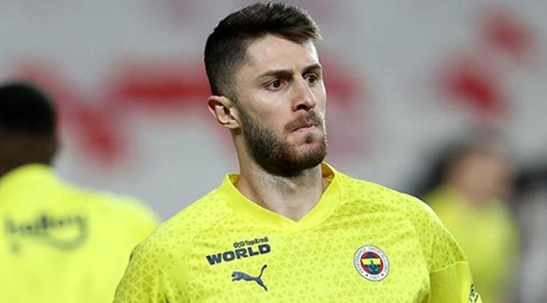 VRAAG NAAR 2 STERREN VAN FENERBAHÇE