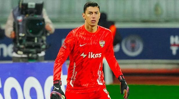 TRABZONSPOR’UN HEDEFİ BERKE ÖZER
