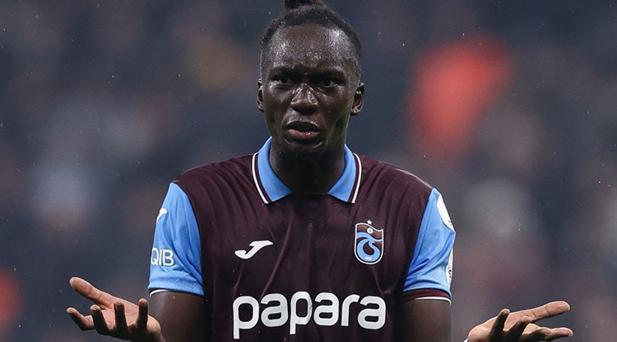 ER IS EEN AANBIEDING VOOR MENDY