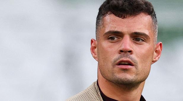 DE LAATSTE SITUATIE IN DE OVERDRACHT VAN F.BAHÇEN NAAR XHAKA