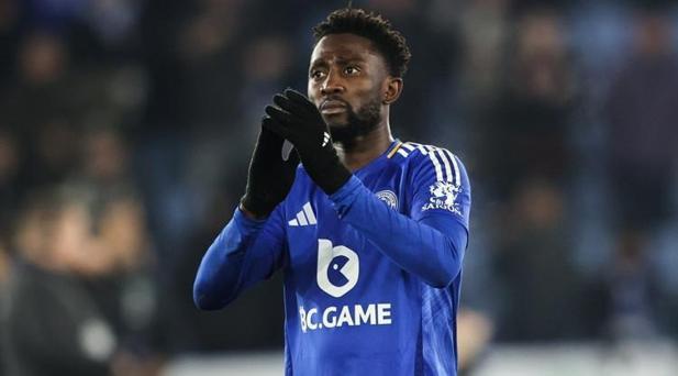FENERBAHÇEDE GÖZLER WİLFRED NDİDİDE