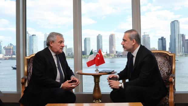 Dışişleri Bakanı Fidan, İtalyan mevkidaşı Tajani ile bir araya geldi