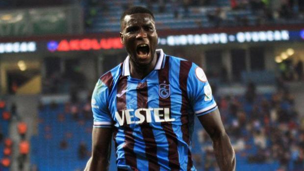 Trabzonspor'un golcüsü Onuachu, topukla attığı golü anlattı