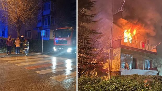 Eskişehir'de apartmanda yangın! 16 kişi kurtarıldı