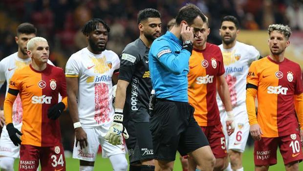 Galatasaray - Kayserispor maçında gol iptal edildi, Okan Buruk çok öfkelendi! Fernando Muslera'dan tarihi başarı...