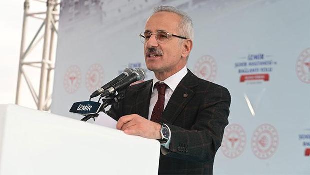 Bakan Uraloğlu: İzmir’i hızlı trenle tanıştıracağız