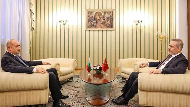 Bakan Fidan, Bulgaristan Cumhurbaşkanı Radev ile görüştü 