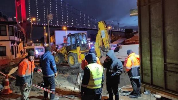 Ortaköy'de ana isale hattı patladı: Trafik Beşiktaş yönüne durdu