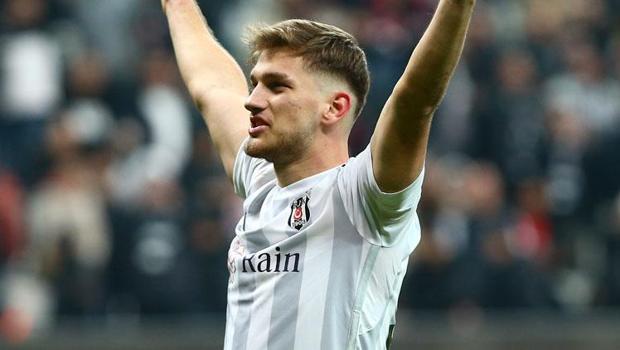 Beşiktaş'ta Semih Kılıçsoy'dan Sacha Boey ve bonservis rekoru cevabı