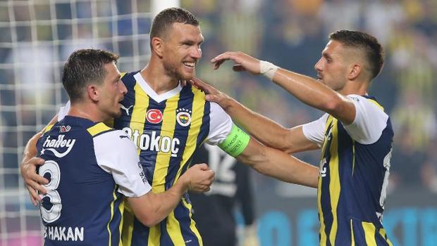 Fenerbahçe'ye Trabzonspor maçı öncesi yıldız isimden kötü haber