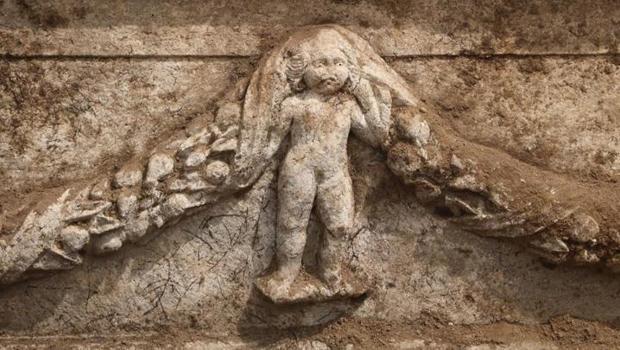Hatay'da kazı çalışması sırasında lahit bulundu: Müzede koruma altına alındı