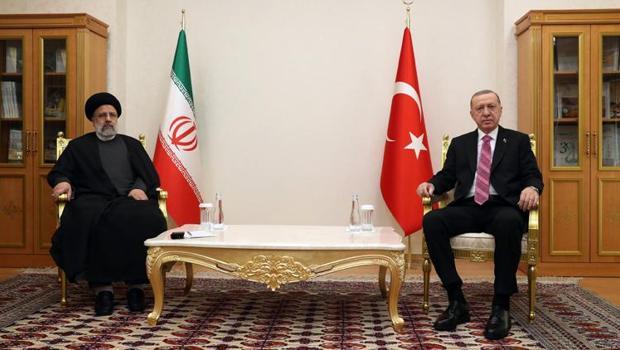 Cumhurbaşkanı Erdoğan ile  İran Cumhurbaşkanı Reisi görüştü