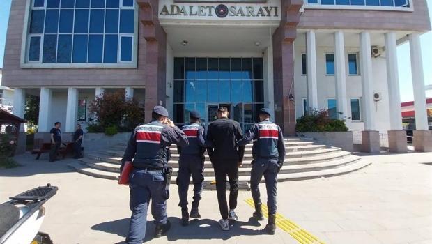Balıkesir'de terör örgütü DEAŞ propagandasına gözaltı