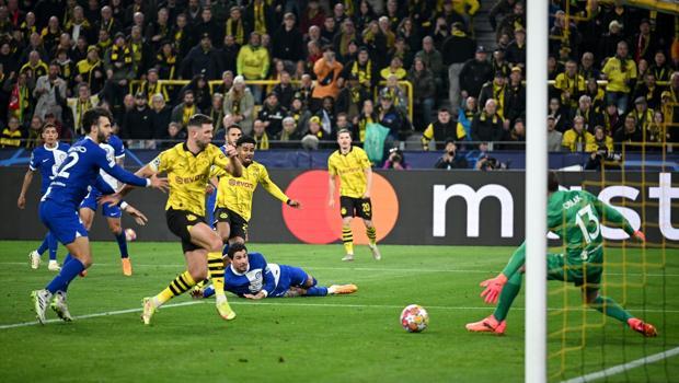 Borussia Dortmund - Atletico Madrid maçında ekranlara yansımayanlar