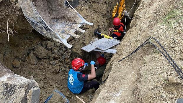 Çanakkale'de kazı sırasında toprak kaydı: 2 ölü