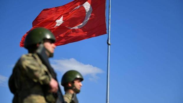 Milli Savunma Bakanlığı duyurdu! Yunanistan sınırında 3'ü terör şüphelisi 4 kişi yakalandı