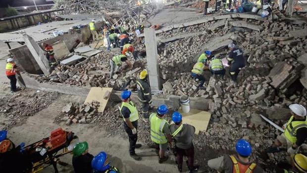 Güney Afrika Şokta! İnşaat halindeki bina çöktü: 5 kişi öldü, 49 kişi kayıp