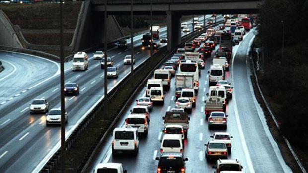 Dikkat! İstanbul'da cumartesi günü bazı yollar trafiğe kapatılacak