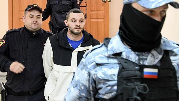 Rusya'da tutuklu bulunan bir ABD askerine 3 yıl 9 ay hapis cezası verildi