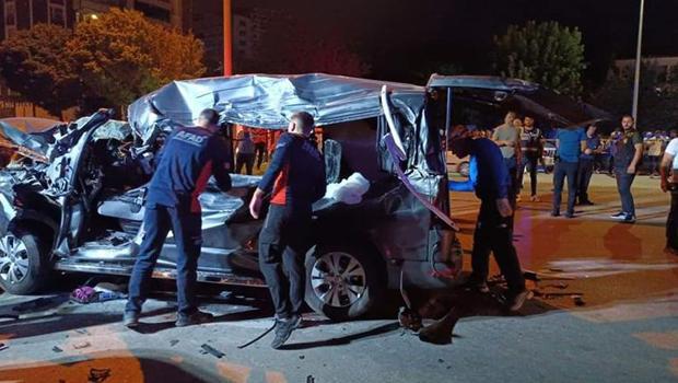 Muş'ta feci kaza: 2 ölü, 3 yaralı