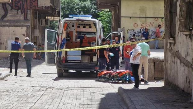 Sokak ortasında kan donduran cinayet: Hilal'i arkasından vurup öldürdü