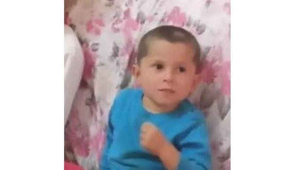 Sivas'ta kahreden kaza! Babasının kullandığı traktörün çarptığı çocuk hayatını kaybetti