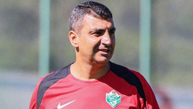 Trendyol 1. Lig'in yeni ekibi Iğdır FK, Serdar Bozkurt ile yollarını ayırdı