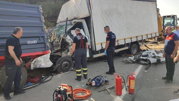 Edirne'de korkunç kaza: 1'i çocuk 3 kişi hayatını kaybetti