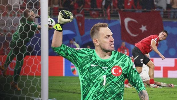 Avusturya - Türkiye maçında Mert Günok'tan inanılmaz kurtarış!