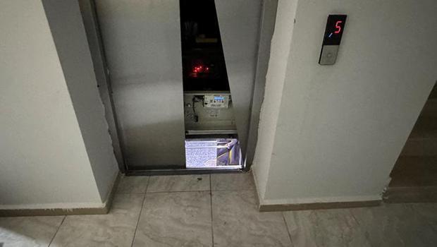 6 katlı apartmanda feci olay! Asansör kabini ile duvar arasına sıkışan kadın öldü