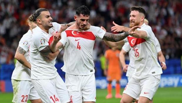 Merih Demiral yoksa Samet Akaydin var! Hollanda - Türkiye maçında Arda Güler'den harika asist, Samet'ten kafa golü