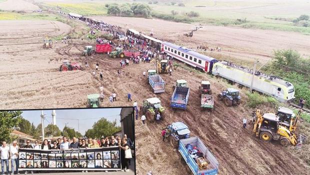 Çorlu’da tren kazasında ölenler unutulmadı
