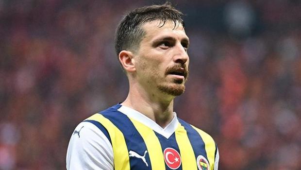 Fenerbahçeli Mert Hakan Yandaş ve Galatasaray taraftarları arasında tartışma: Terbiyesizlik yapmayın