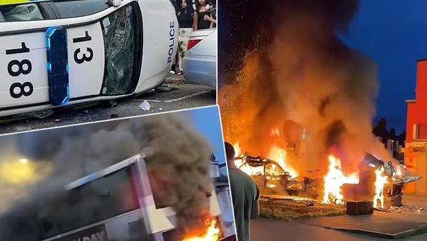 Mahallede çıkan isyan büyüdü... İngiltere sokakları savaş alanına döndü: Göstericiler otobüsü ateşe verdi, polis aracını devirdi!