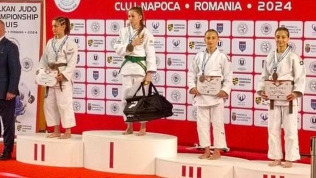 Sude Akan, judoda Avrupa Şampiyonu oldu!