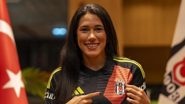 Beşiktaş, Oscar Cordoba’nın kızı Vanessa'yı transfer etti