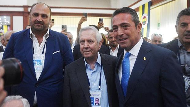 Fenerbahçe Yüksek Divan Kurulu Toplantısı'nda yeniden bir araya geldiler! Ali Koç'tan Aziz Yıldırım'a mesaj...