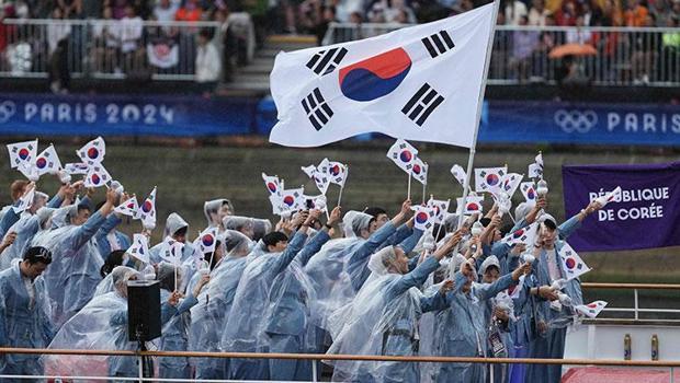 Paris 2024'te skandal! Güney Koreli sporcuların Kuzey Koreli olarak tanıtılması infiale yol açtı...