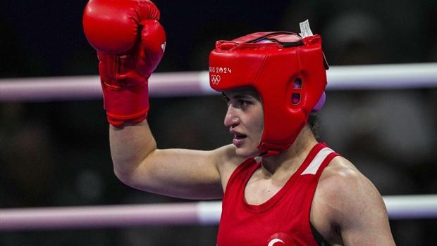Milli boksör Esra Yıldız Kahraman, Son 16'da