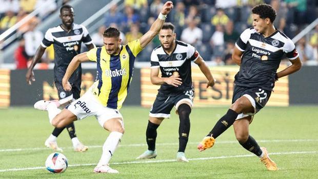 Fenerbahçe'de hayrete düşüren gol beklentisi! Livakovic'in müthiş refleksi 2. golü önledi