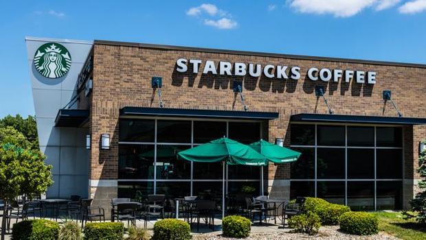 Starbucks'ın satışları düştü