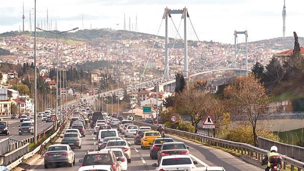 Otoyol ve köprü ücretlerine düzenleme... Kaçak geçişe şartlı indirim