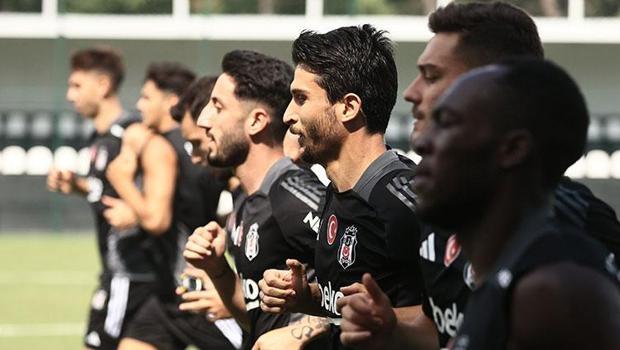 Beşiktaş, Galatasaray ile oynayacağı Süper Kupa finali için hazırlıklarını sürdürdü