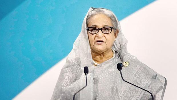 Bangladeş’te gösteriler hükümeti devirdi: Başbakan Hasina Hindistan’a kaçtı